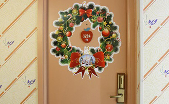 Theme Rooms | Disney Enchanted Christmas | Disneyland Paris | Magic Breaks